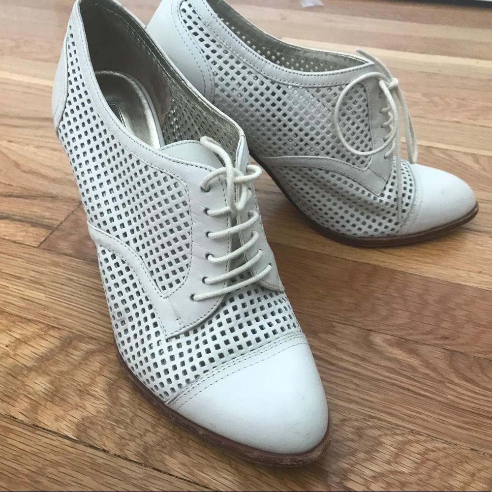 Charles David Shoes